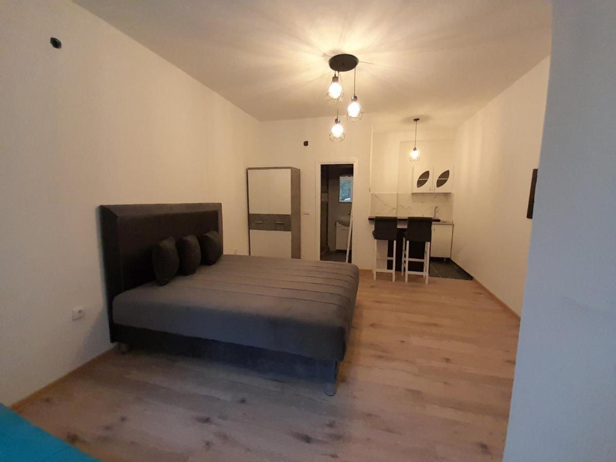 Anni Apartment